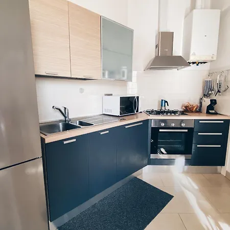 Apartman In With Private Parking *