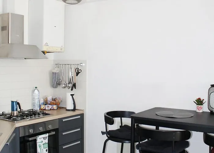 Apartment In With Private Parking *