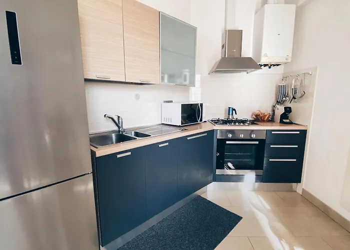 Apartamento In With Private Parking *